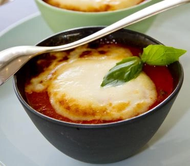 2011-10-ueberbackene-suppe-von-dreierlei-tomaten
